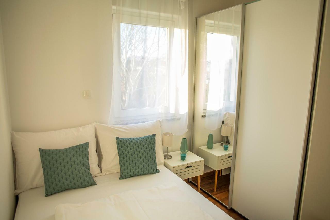 Apartment'S Tea & Nevio Split Bagian luar foto