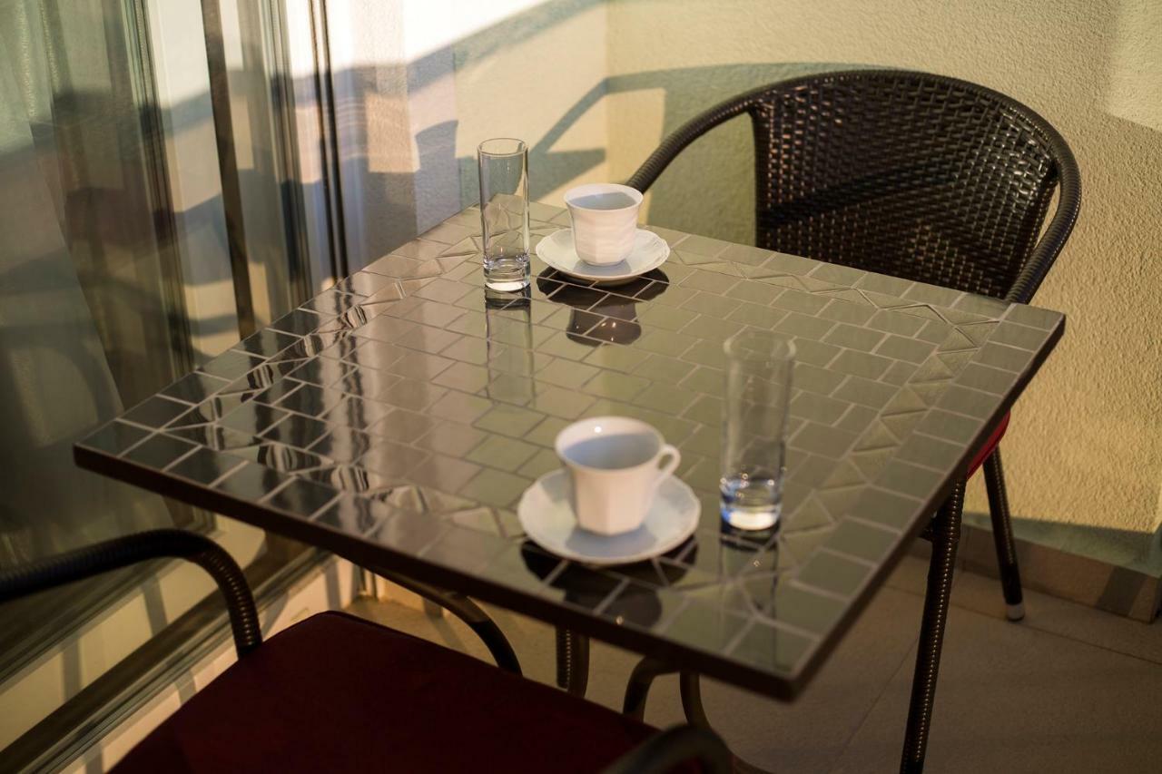 Apartment'S Tea & Nevio Split Bagian luar foto