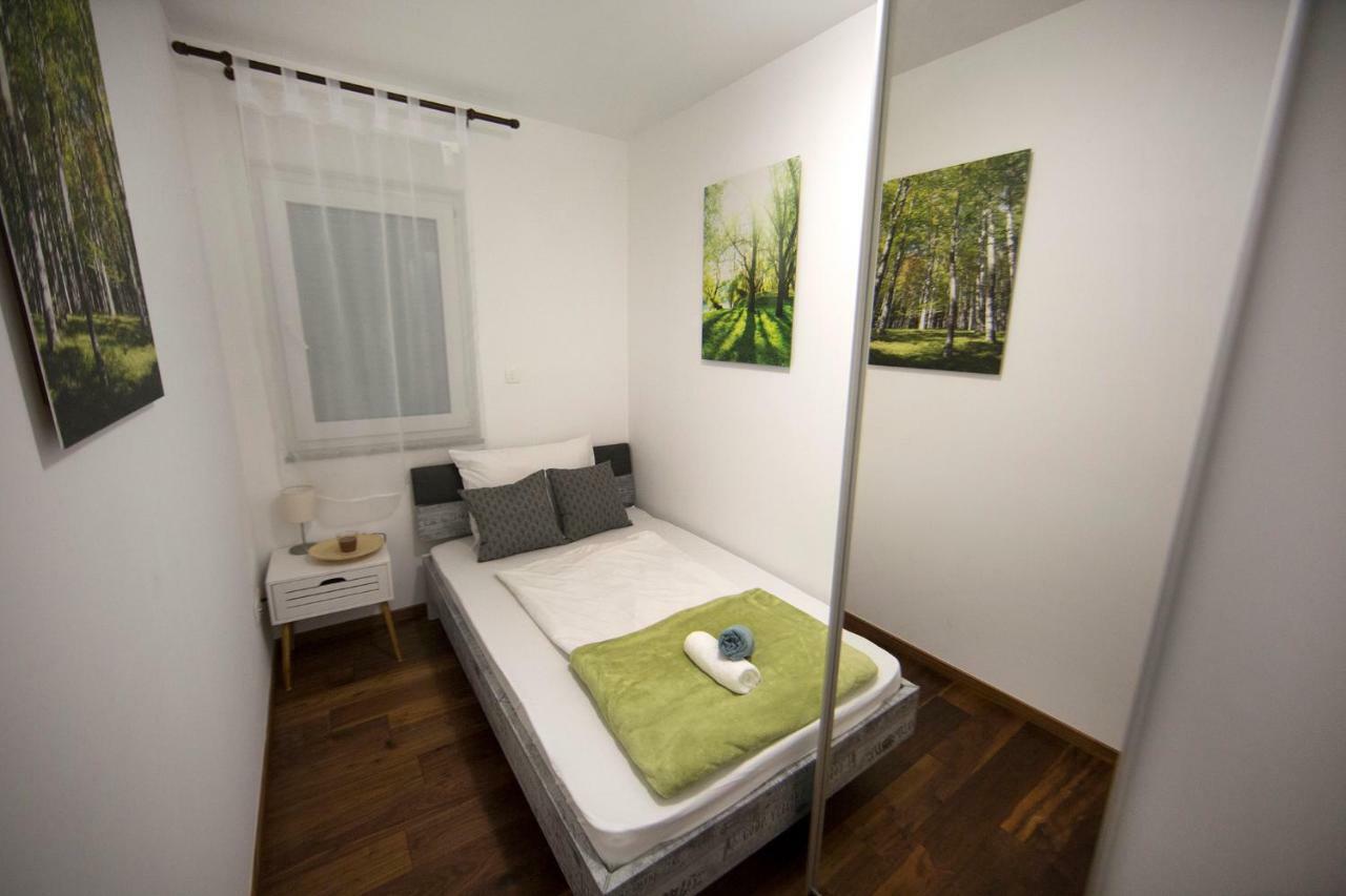 Apartment'S Tea & Nevio Split Bagian luar foto
