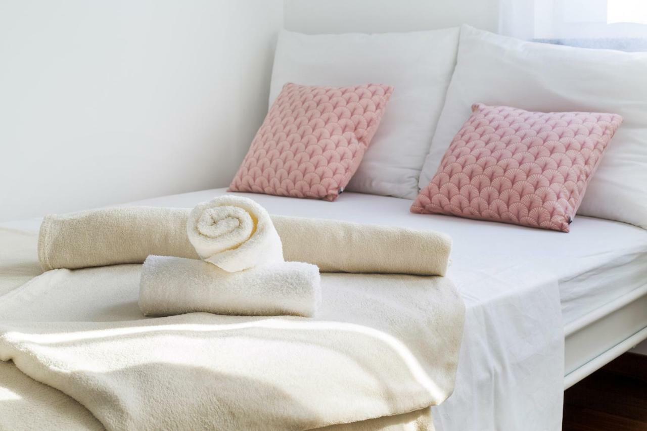 Apartment'S Tea & Nevio Split Bagian luar foto