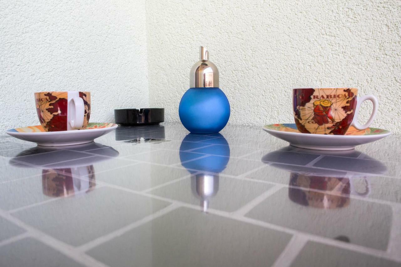 Apartment'S Tea & Nevio Split Bagian luar foto